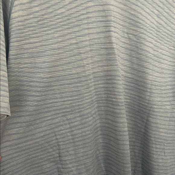 Lululemon Metal Vent Breathable Short Sleeve XL striped ombré - Picture 4 of 8